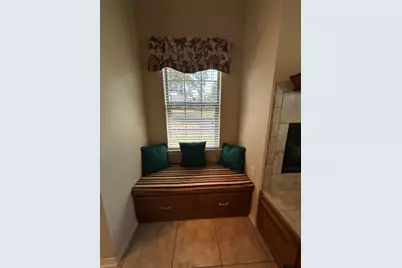 518 Susie Dr, Chandler, TX 75758 - Photo 17