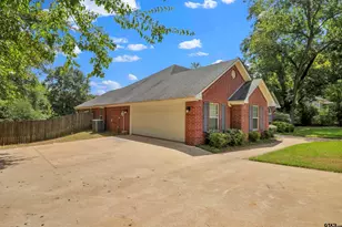 516 E 5th St, Rusk, TX 75785 - Photo 5