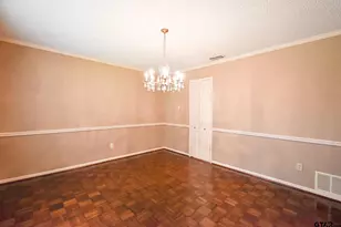 713 Meadow Creek, Tyler, TX 75703 - Photo 5