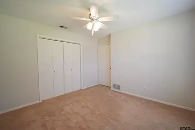 713 Meadow Creek, Tyler, TX 75703 - Photo 29