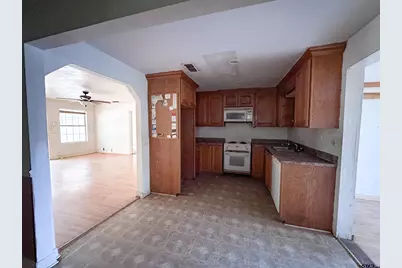 11276 Crestview Ln, Frankston, TX 75763 - Photo 9