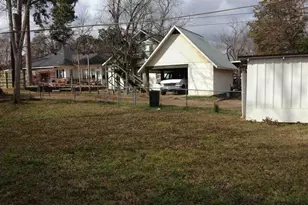 632 Nacogdoches, Jacksonville, TX 75766 - Photo 3