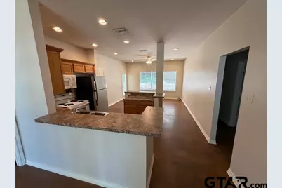 2617 Westminster, Tyler, TX 75701 - Photo 3