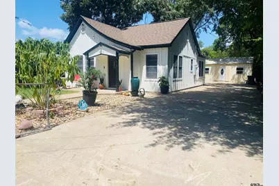 915 Lindsey Ln, Tyler, TX 75701 - Photo 3