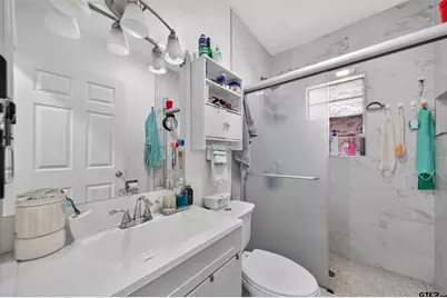 915 Lindsey Ln, Tyler, TX 75701 - Photo 15
