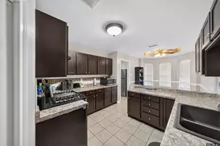 9314 Londonderry, Tyler, TX 75703 - Photo 17