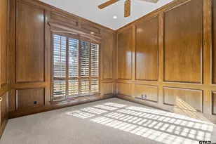 1807 Royal Oak Dr, Tyler, TX 75703 - Photo 13