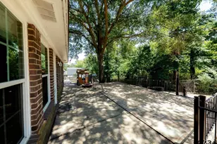 10095 Pine Tree, Tyler, TX 75707 - Photo 25