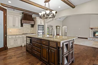 145 Deerfield Rd N, Longview, TX 75605 - Photo 15