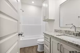 817 Boyd Ave, Tyler, TX 75701 - Photo 25