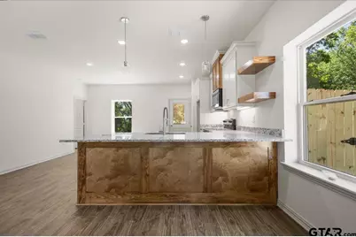 817 Boyd Ave, Tyler, TX 75701 - Photo 9