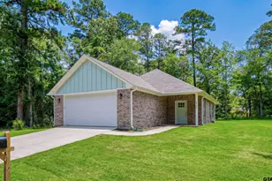 6139 Eastwood, Gilmer, TX 75645 - Photo 1