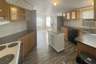 181 Cyclone St, Waskom, TX 75692 - Photo 7