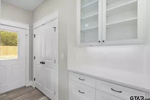 838 W Devereaux St, Jacksonville, TX 75766 - Photo 15