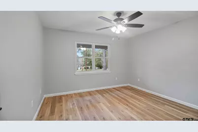 18208 N Lakeview, Troup, TX 75789 - Photo 21