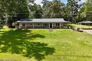 18208 N Lakeview, Troup, TX 75789 - Photo 1