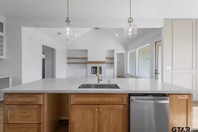 17265 Woodcrest Circle, Lindale, TX 75771 - Photo 13