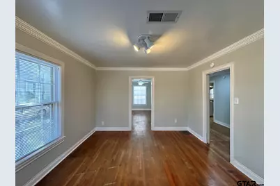 1309 Robertson Ave, Tyler, TX 75701 - Photo 9