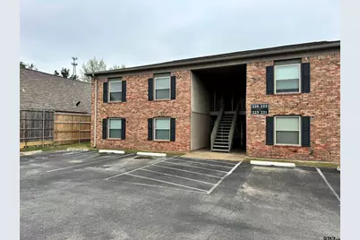 809 N Broad St #215, Chandler, TX 75758 - Photo 1