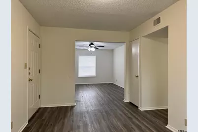 809 N Broad St #215, Chandler, TX 75758 - Photo 17