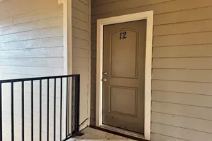 9099 Bellwood Lake Dr Apt 12, Tyler, TX 75709 - Photo 3
