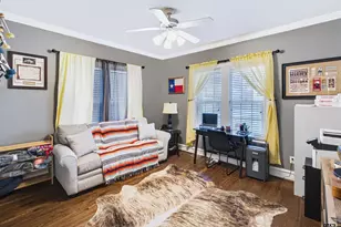 300 E Lake, Tyler, TX 75701 - Photo 11
