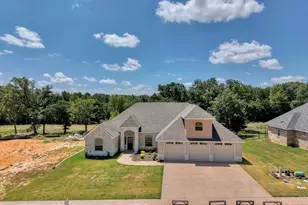 1616 Courtland Lane, Lindale, TX 75771 - Photo 47