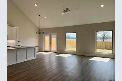 10681 County Road 152 W, Bullard, TX 75757 - Photo 9