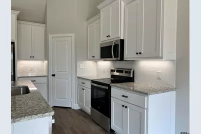10681 County Road 152 W, Bullard, TX 75757 - Photo 13