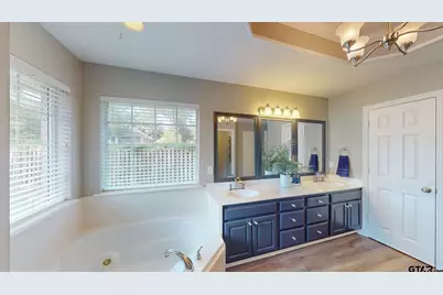 4130 Sagemont Lane, Tyler, TX 75707 - Photo 13
