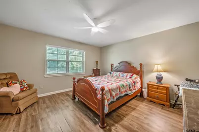 910 Bama, Tyler, TX 75701 - Photo 13