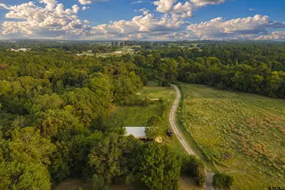 12251 Fm 16 E, Winona, TX 75792 - Photo 15