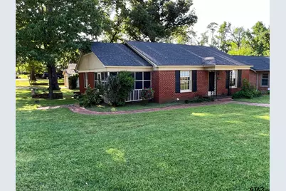 2007 S Sneed, Tyler, TX 75701 - Photo 1