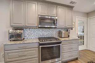 10785 Harvestwood, Tyler, TX 75703 - Photo 9