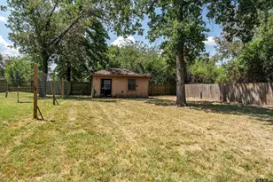 2814 Pineview, Tyler, TX 75704 - Photo 35