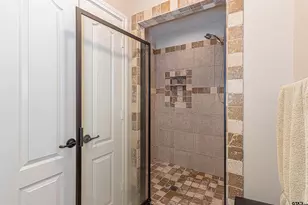 421 W Cumberland Rd, Tyler, TX 75703 - Photo 17