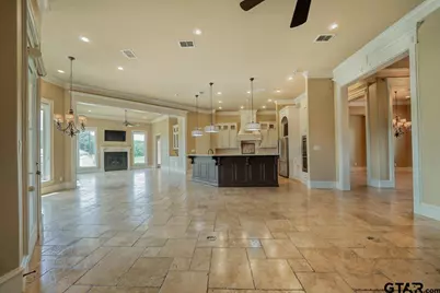 200 Weldon Ln, Longview, TX 75605 - Photo 11