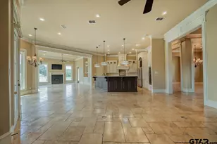 200 Weldon Ln, Longview, TX 75605 - Photo 11