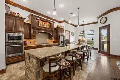 115 Circle Club Ln, Longview, TX 75602 - Photo 15