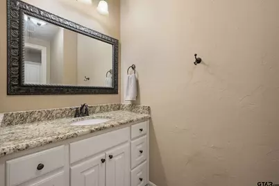 115 Circle Club Ln, Longview, TX 75602 - Photo 33
