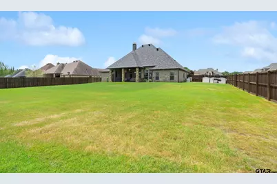 115 Circle Club Ln, Longview, TX 75602 - Photo 41