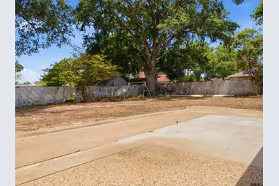1820 Circle Dr, Tyler, TX 75703 - Photo 27