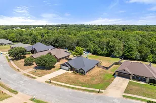 245 Heritage Ct, Lindale, TX 75771 - Photo 35