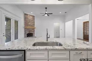 11966 Gillian Ct, Tyler, TX 75703 - Photo 19