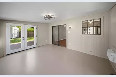 2308 Sparrow Cr, Tyler, TX 75701 - Photo 17