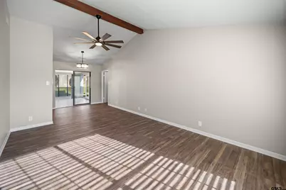 2308 Sparrow Cr, Tyler, TX 75701 - Photo 5