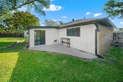 2308 Sparrow Cr, Tyler, TX 75701 - Photo 19
