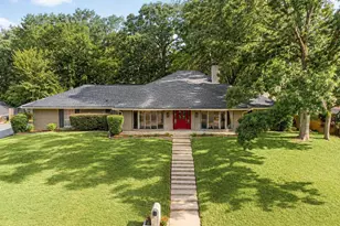 1802 Everglades Dr, Tyler, TX 75703 - Photo 1