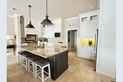 1713 Lakeshore Dr., Jacksonville, TX 75766 - Photo 9