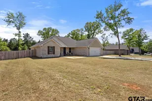 19379 Cedarpark Pl, Lindale, TX 75771 - Photo 3